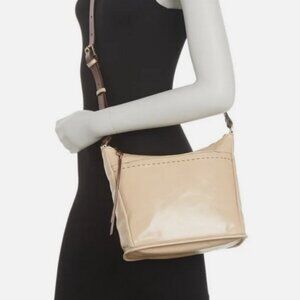 HOBO Aviva Leather Crossbody Bag Purse Parchment in Cream Color Magnolia